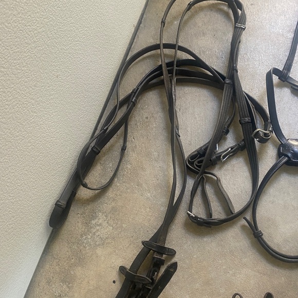 Bundle of Bridle Parts - Picture 2 of 7
